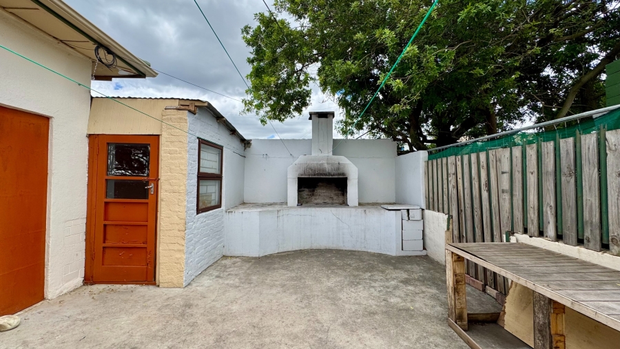 3 Bedroom Property for Sale in Somerset Park Western Cape